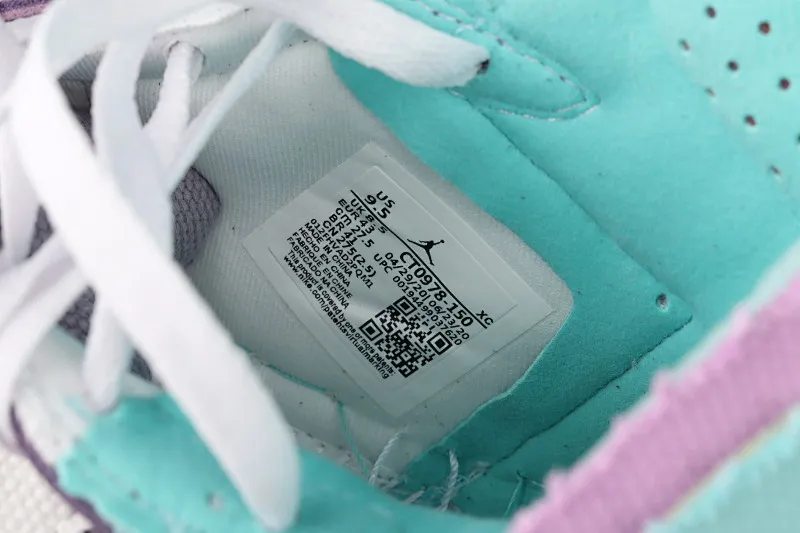 All categories Air Jordan Jordan series basketball shoes Air Jordan 1 High G version Air Jordan 1 Zoom CMFT "Tropical Twist" AJ1 Joe 1 Taro Purple CT0978-150